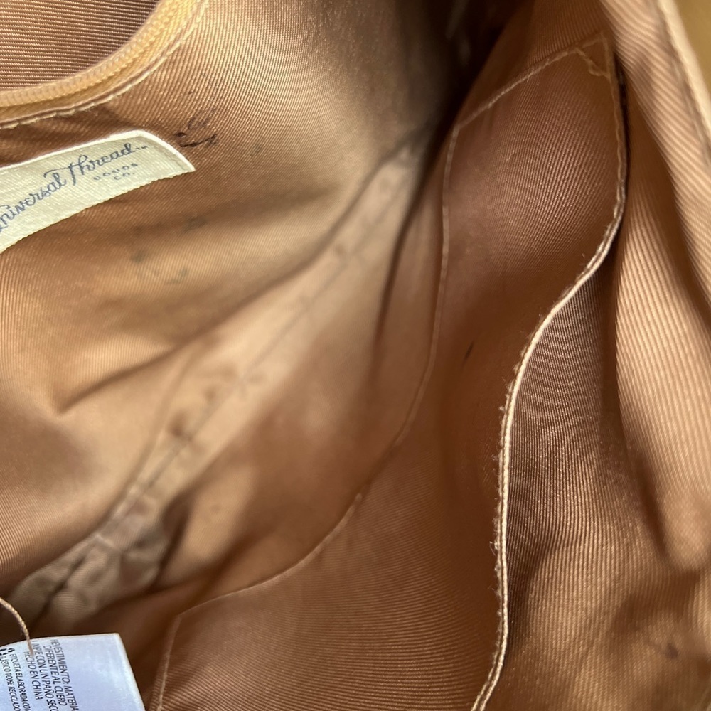Universal thread crossbody Tan bag - Picture 6 of 9